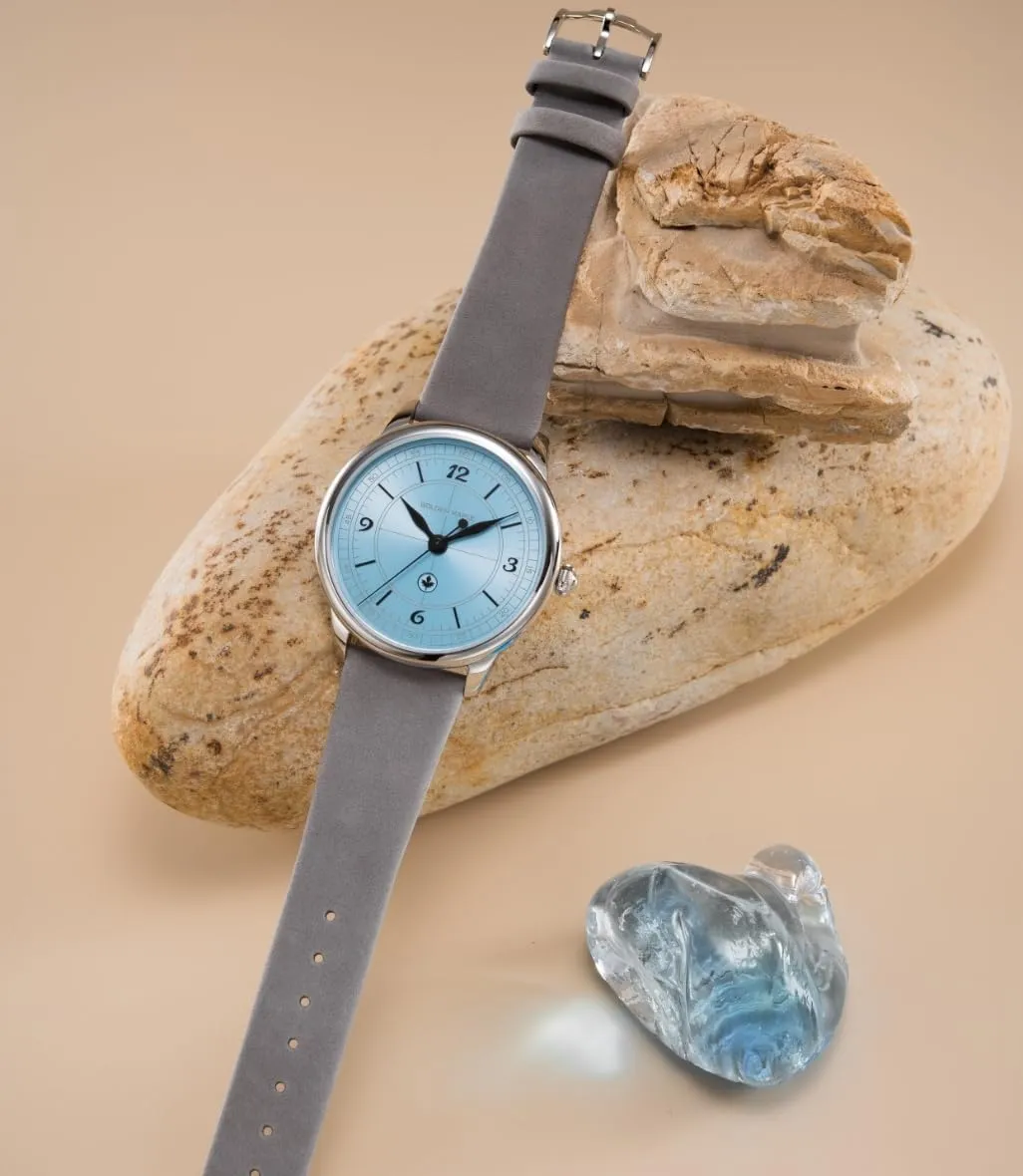 - Macaron Series Ladies meteorology consequence session blade marvel percussive Watches Swiss Quartz Movement Watches for Women Large Face Leather Watch 