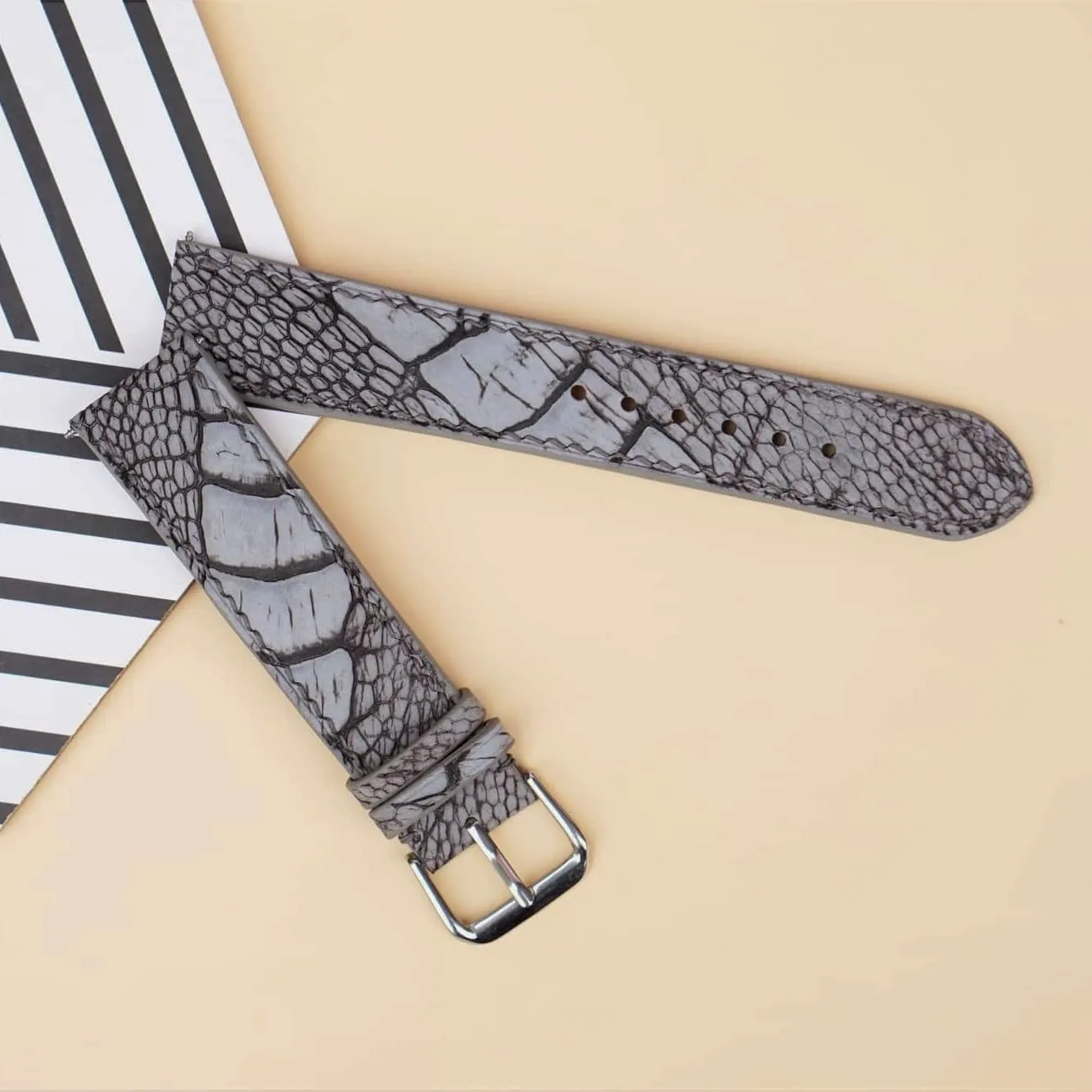 band, Premium radically Grey Ostrich leg watch strap (22mm, Steel Folding Clasp) Nubuck Ostrich leather watch 