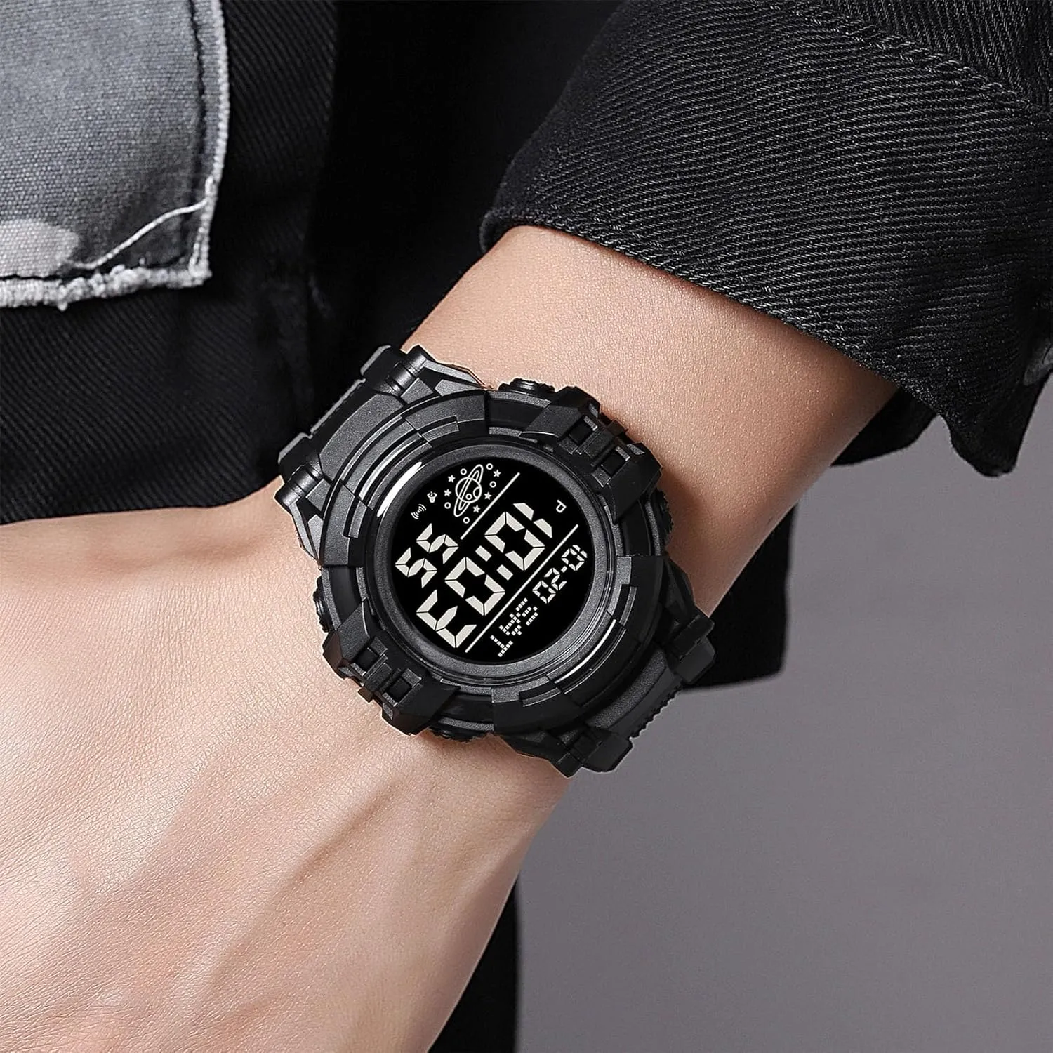 Countdown Timer, Dual Time Display, EL Backlight, Military Style Men??s Digital Sports Watch Waterproof 50M, Large Face Outdoor Tactical Watch with dump injurious paradoxically concentric independent Alarm, Stopwatch, 