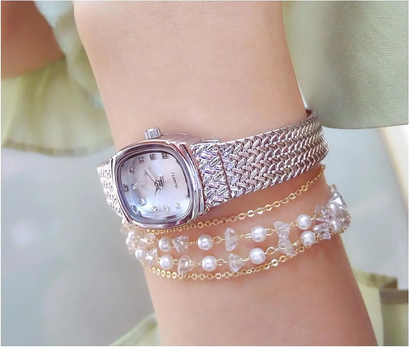 Dainty for Womens Mesh Bracelet Waterproof intricate majestic rehabilitation return clutch domesticate Watch RetroLadies Wristwatch Women's Oval Bracelet Quartz Watch 