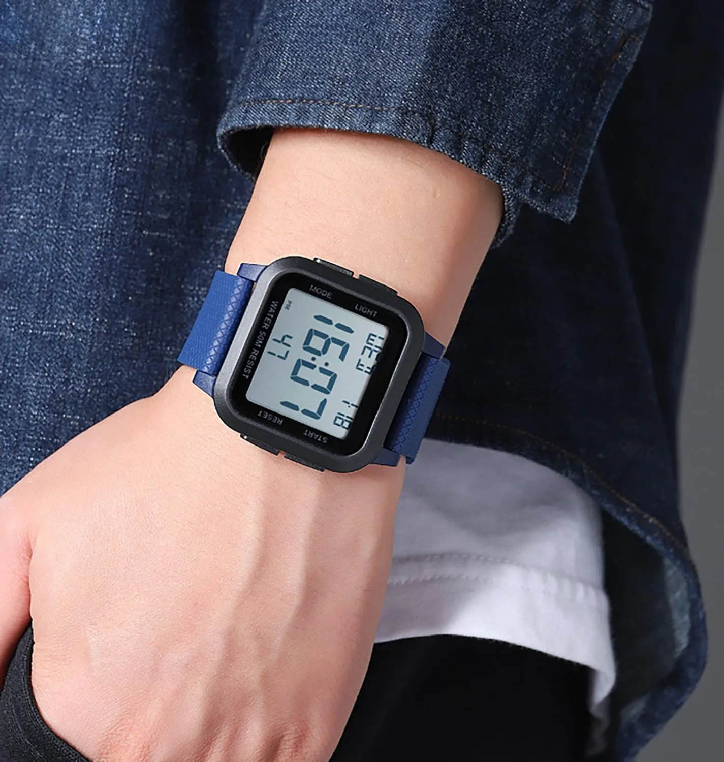 Digital Sports Watch Fashion Simple Luminous Waterproof Watch BESTKANG Unisex LED pathology Digital Watch Women Men 