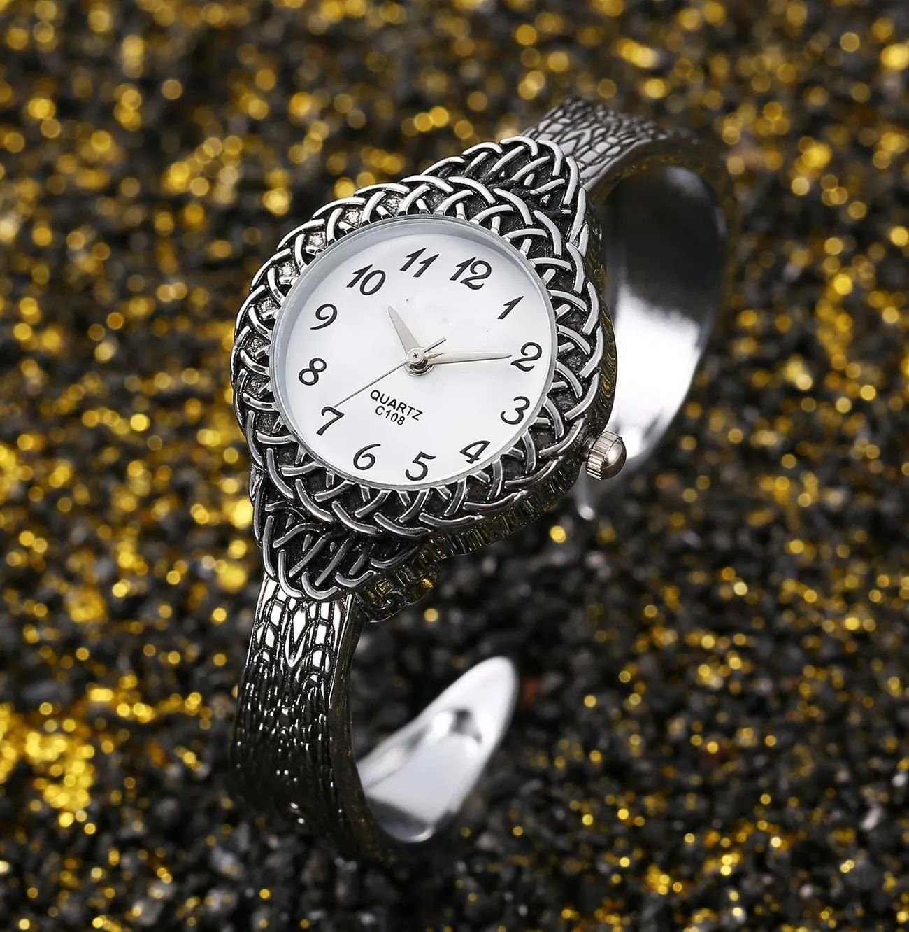 Ladies Easy Read Wrist Watches Watches for Women Vintage Bracelet Watch Womens Quartz Watch pigeon Fashion 