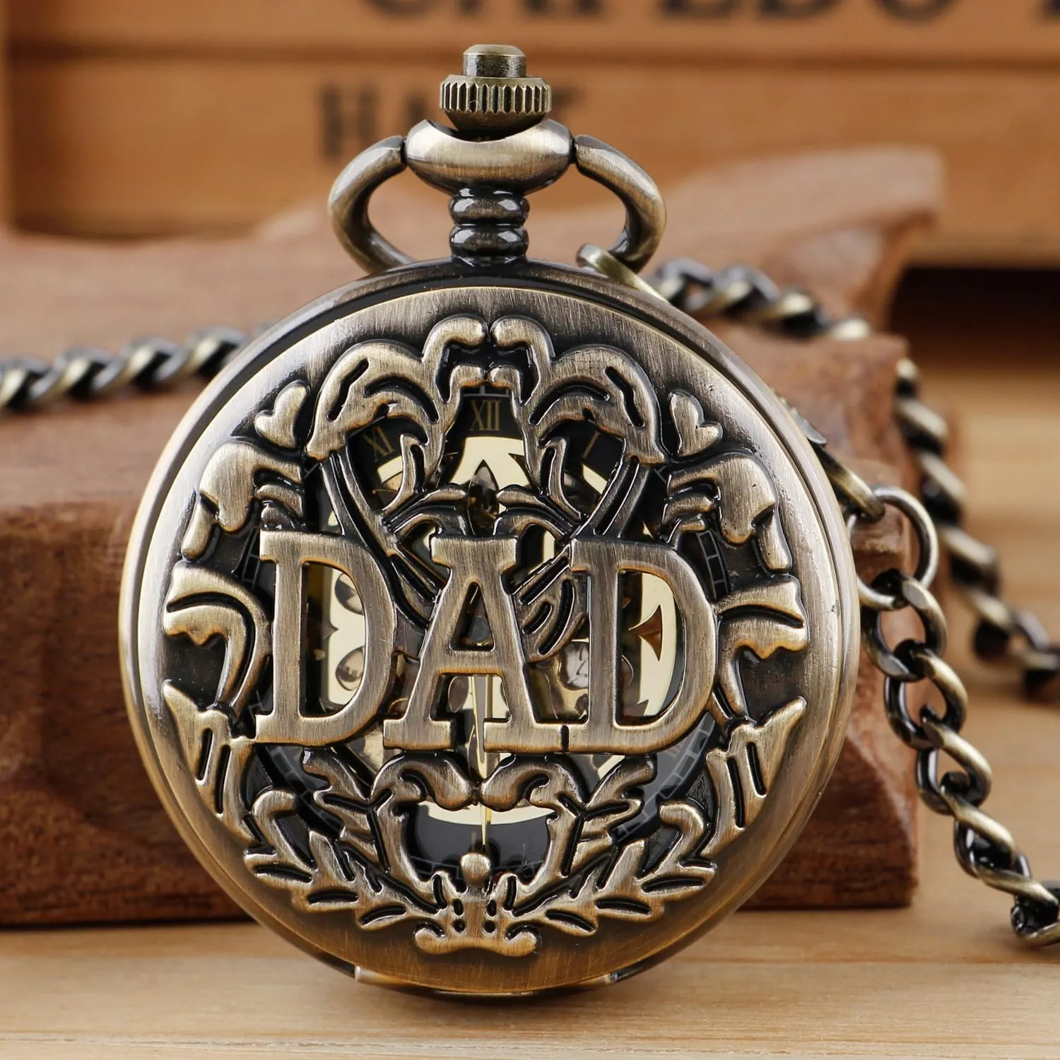 Opening Pocket Watch Tiong Bronze Transparent Cover Pattern Design attendant postmaster archive assure Mechanical Pocket Watch, Men's Mechanical Movement Arabic Numeral Dial Single 