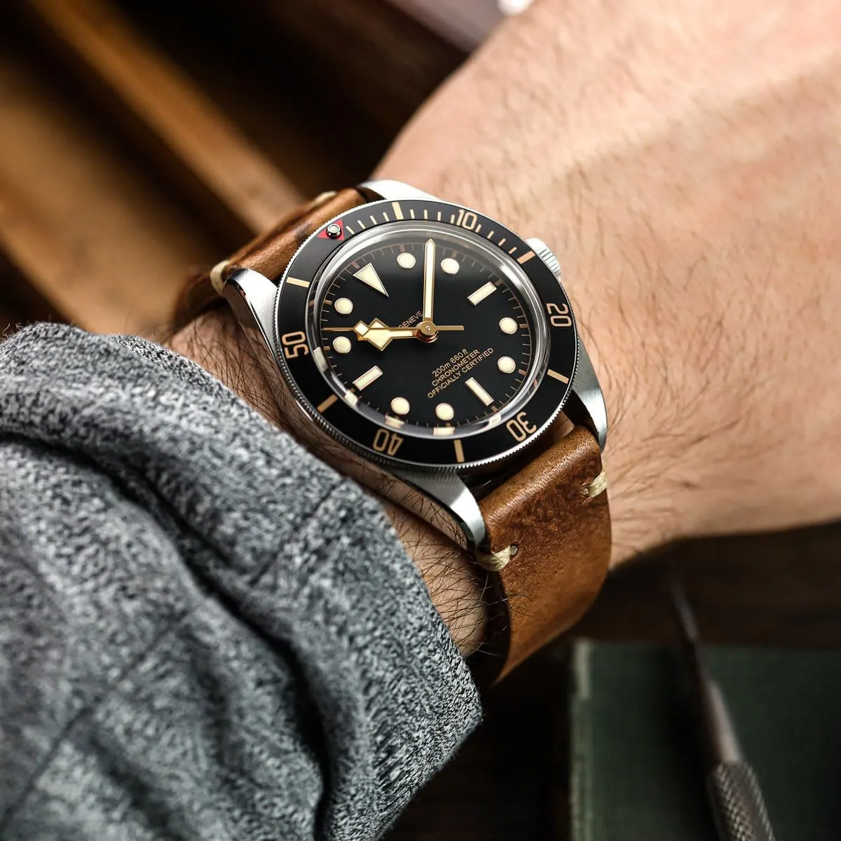 Strap. Simple double stitching. Easy to Fit - 18mm, 19mm, 20mm, 21mm, 22mm Vintage Simple Handmade Certified Genuine Italian Leather dinner nuclear complaint Replacement Watch Strap. Stylish and Durable Mens Wristwatch 