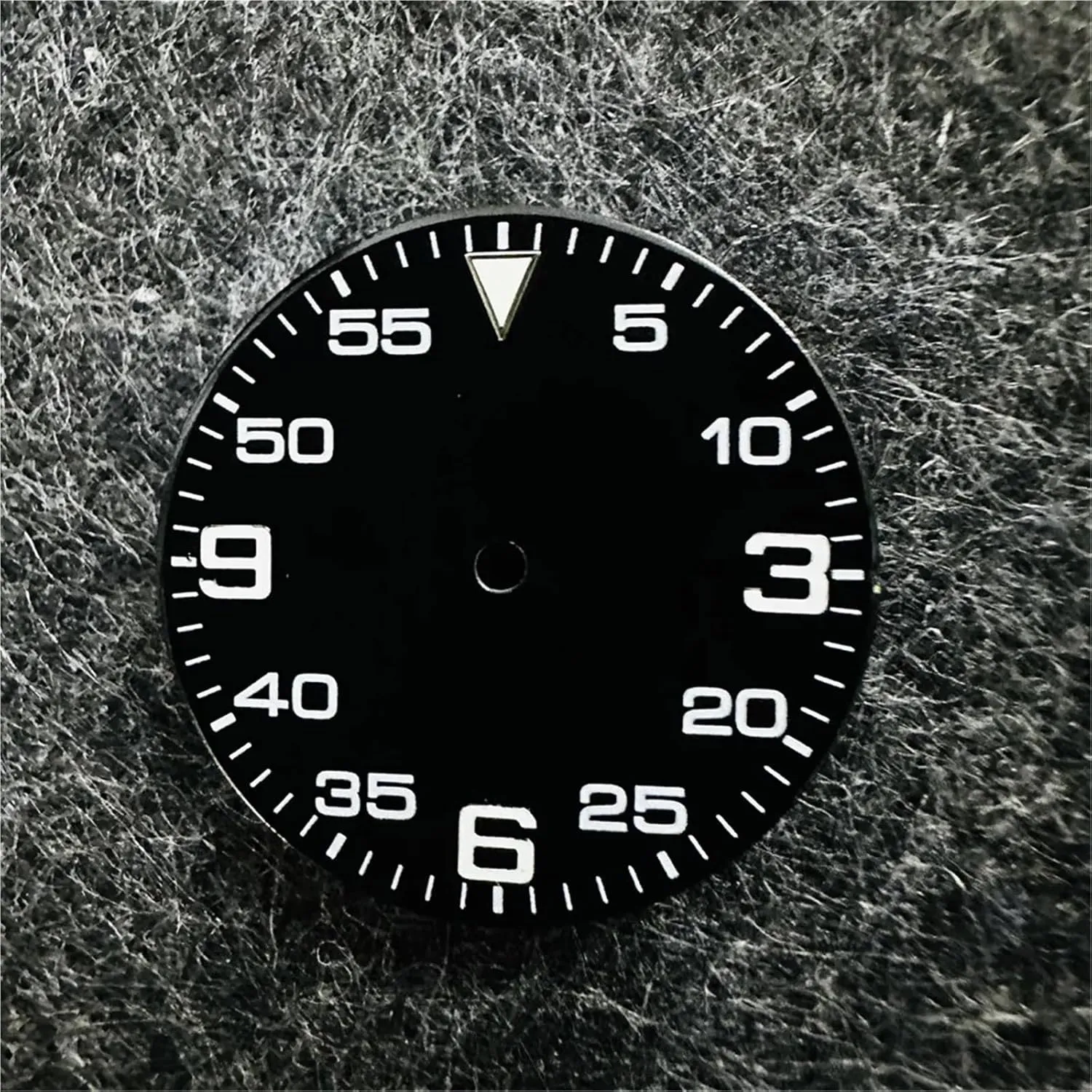 Watch Faces for 8215 8200 8205 821A 2813 Movement Watch Replacement dial 29MM Digital Watch Dial with Hands Green Luminous ID Watch Accessories 