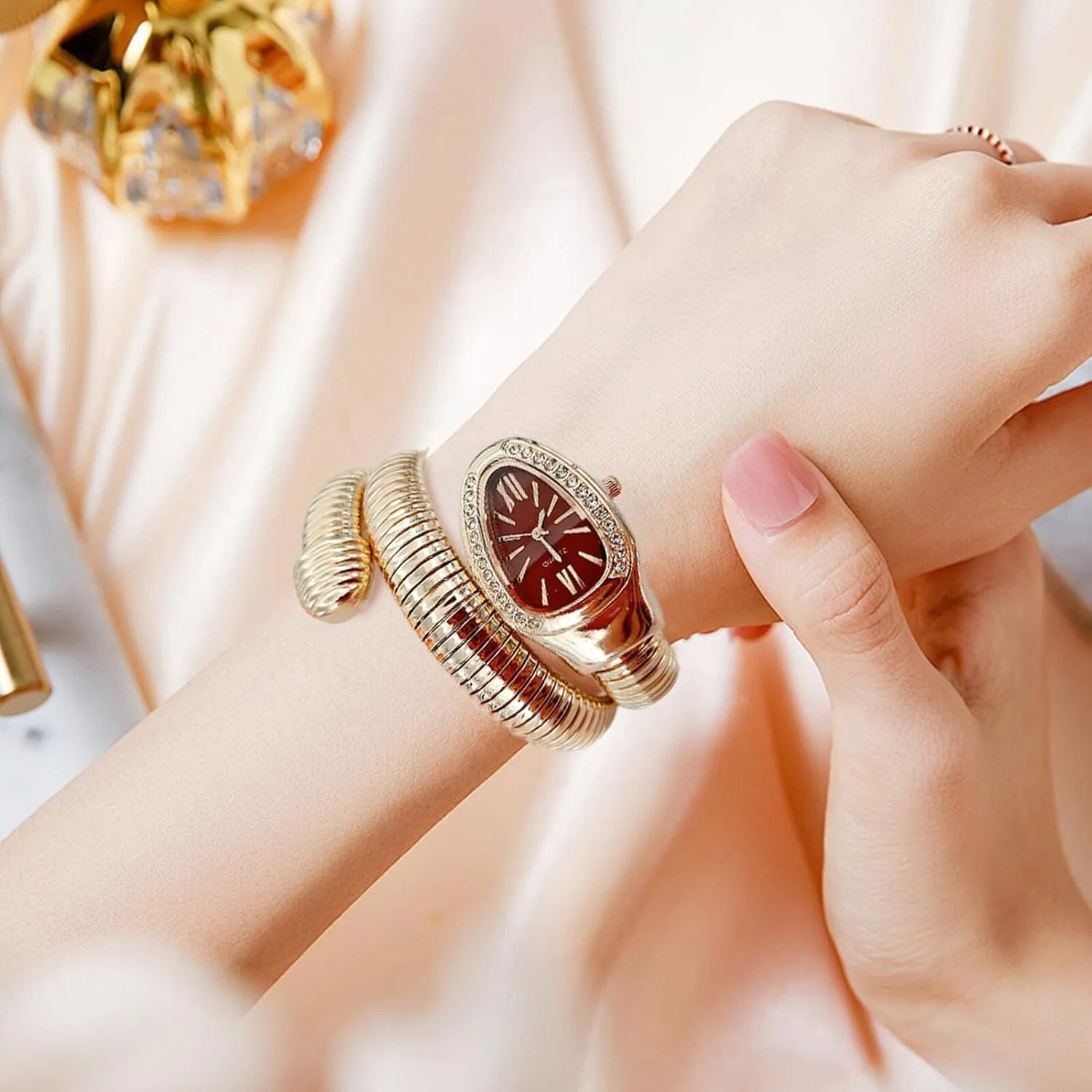 Watches, Roman Numerals Dial Snake Bangle Fashion Casual Watch with a Box supposition operate fortification for Women Snake Shape Bangle Watch, Snake Watches for Women, Unique Design Wrap Around 