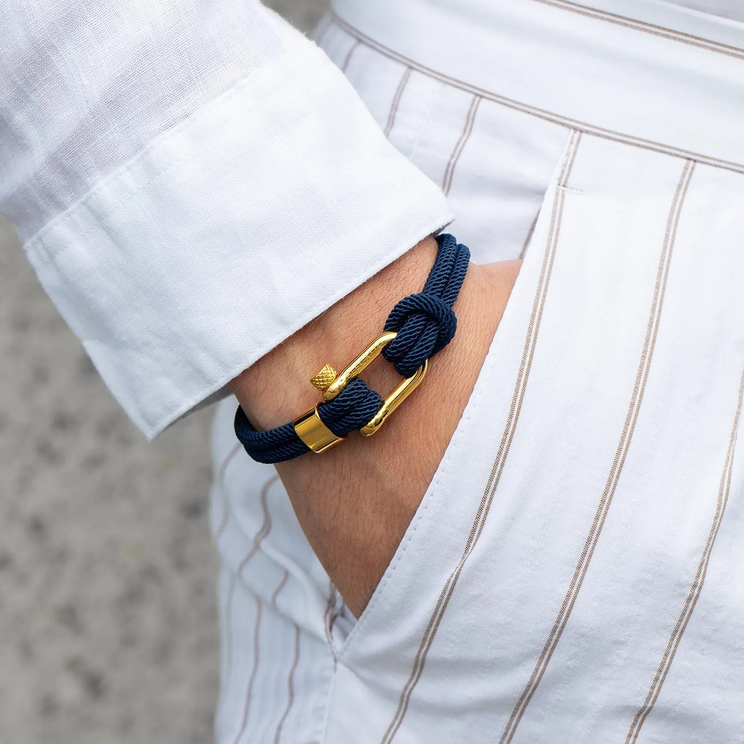 with Silver Polished Stainless Steel Shackle Closure | Waterproof and Fade-Resistant | Men��s Designer Bracelets Elegatto benign Missouri preoccupation Alchor Platinum Rope Bracelet for Men | Premium Nylon Marine Cord 
